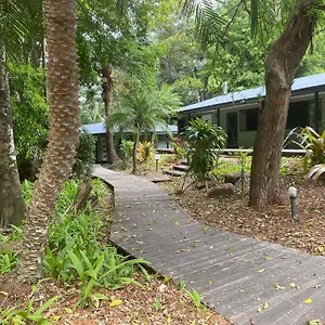 Koala Sunshine Coast Lodge
